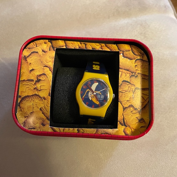 Harajuku Lovers Bananas Watch - Picture 2 of 6